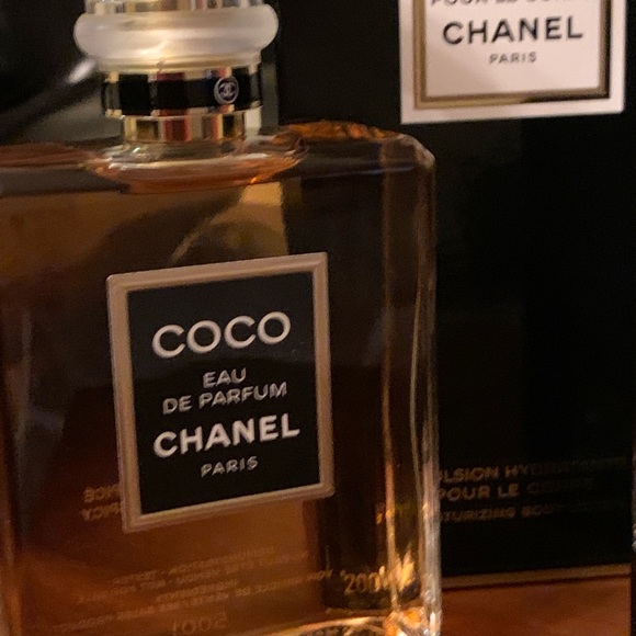Coco Chanel Perfume Set. -  SOLD - Picture 3 of 5